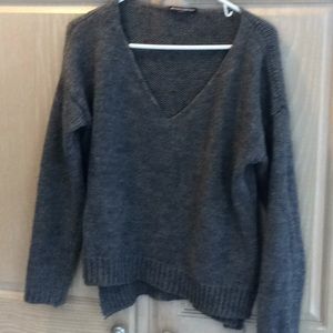Brandy Melville sweater one size